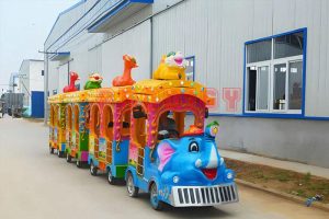 16 Seats Trackless Train Amusement Ride