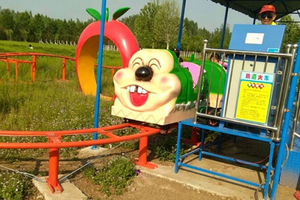 Caterpillar Roller Coasters supplier Caterpillar Roller Coasters supplier
