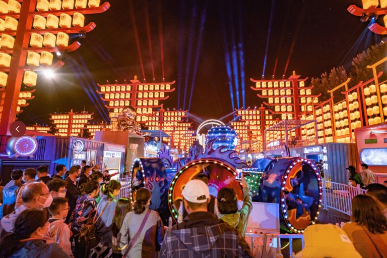 Movie Carnival rides