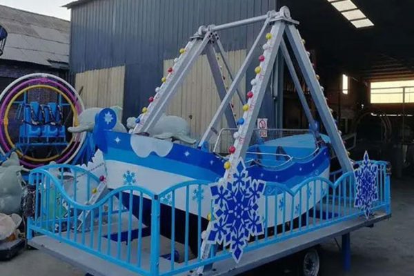 Towed Pirate Ship supplier
