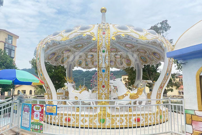 26 seat crown carousel manufacturer