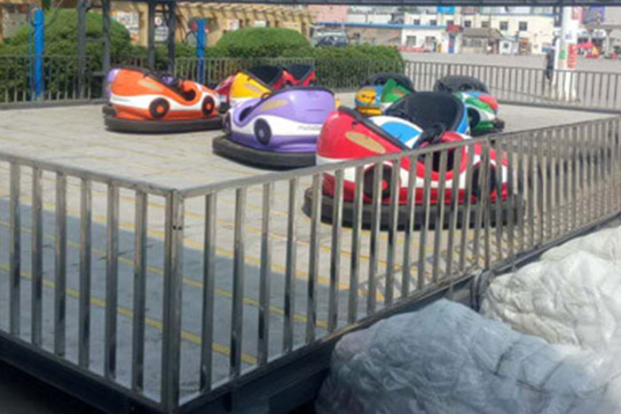 trailler bumper cars amusement rides